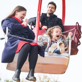 Na dospělé kolem sebe si Milenka Konstantinova rychle zvykla.