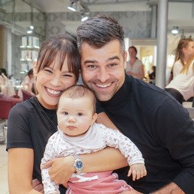 Moderátorku Moniku Leovou požádal partner Martin Košín o ruku během dovolené v Austrálii. Do písku napsal vzkaz a na pláži také před Monikou poklekl.