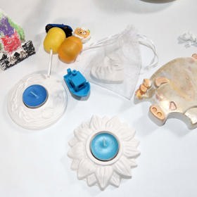 Děti si během malování mohou vyslechnout její příběh a seznámit se s životem lidí s handicapem.