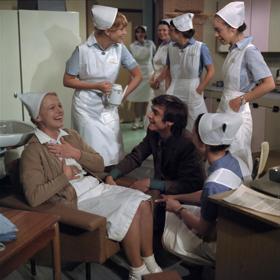 Soudruzi v SSSR seriál Nemocnice na kraji města moc dobře nepřijali. Nevěřili totiž, že by někde mohla taková nemocnice existovat.