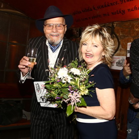 Eva Hrušková oslaví letos v březnu jubileum. Bude jí 70 let a květin dostane určitě plnou náruč.