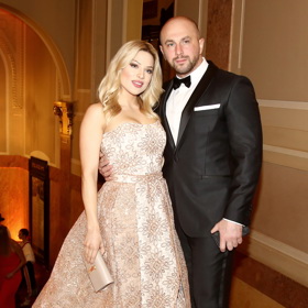 Moderátorka Eva Perkausová se zasnoubila s podnikatelem Ivanem Heckem na Maledivách. Nedávno si v tropech také řekli své ano a dnes už jsou manželé.