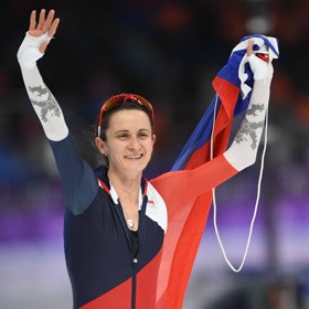 Rychlobruslařka Martina Sáblíková už roky kraluje tratím na 3 a 5 kilometrů.