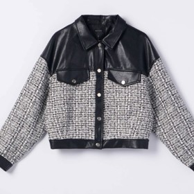 Černobílá jarní bundička. Mohito, 599 Kč