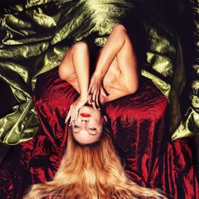 Markéta Šandová je úspěšná tanečnice, kterou můžeme vídat na prknech hned několika pražských divadel.