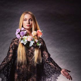 Vlasy Markéty Šandové většinu lidí fascinují. Ona sama v našem rozhovoru říká, že si na ně často nedává ani kondicionér.