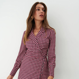 Růžové zavinovací šaty. Mohito, 799 Kč