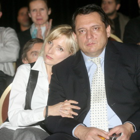 Tlumočnice Petra Paroubková se za Jiřího Paroubka provdala v roce 2007 a v listopadu 2009 se jim narodila dcera Margarita.