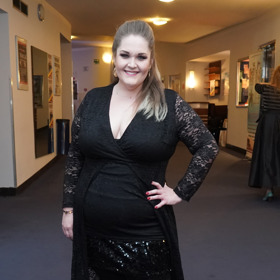 Muzikálová zpěvačka Pavlína Ďuriačová shodila neskutečných 62 kilo. Nedávno se stala také maminkou a pouhé tři měsíce po porodu už se znovu postavila na prkna pražského Divadla Broadway.