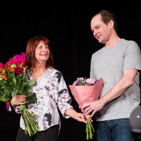 V Ulici je sice scenáristé rozvedli, na divadelních prknech jsou ale Ljuba Krbová a Adrian Jastraban zase spolu.