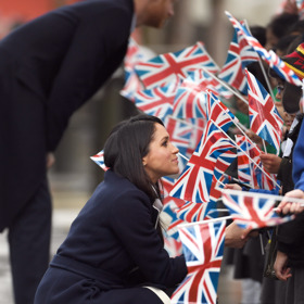 Meghan Markle podle Britů nebyla "materiál" pro britského prince. Už měla jeden sňatek za sebou, živila se jako herečka...