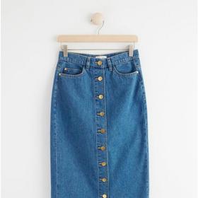 Džínová sukně s knoflíky. Lindex, 899 Kč