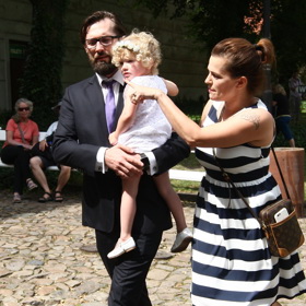 Marta Jandová je vdaná za gynekologa Miroslava Vernera, se kterým má osmiletou dceru Marušku. Marta o své dceři ráda hovoří, na veřejnosti se s ní ale ukazuje jen sporadicky. 