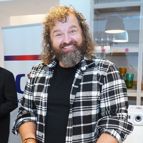 Cukrář Josef Maršálek zkrátka dokazuje, že ho jeho práce baví. A takový by podle něj měl být také příští vítěz pořadu.