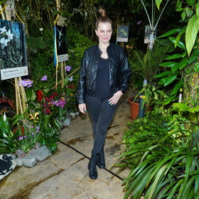 Skleník Fata Morgana nadchnul svou atmosférou i rockerku Martu, která má květiny ráda.