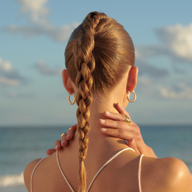 Během výběru vhodného účesu není ani tak důležité, co je trendy, ale spíše to, co vám skutečně lichotí.