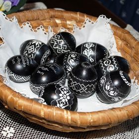 ...vyškrabované, což je populární na Valašsku,...
