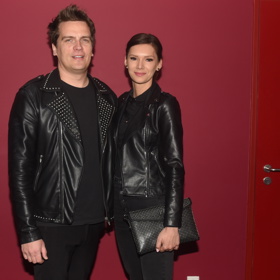 Julián Záhorovský na filmovou premiéru vyvedl svoji novou přítelkyni Terezu, se kterou je tři měsíce.