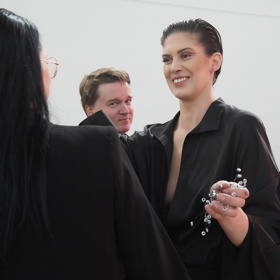 Jejím výkonem byl Petr Kolečko upřímně nadšený a webu Lifee.cz prozradil, že se mu na přítelkyni černá barva moc líbí.