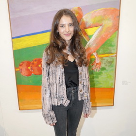 Helenu Vondráčkovou zatím Sara Sandeva nekontaktovala, prozradila však, že bude mít na jevišti blonďatou paruku.