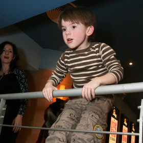 Herec Filip Antonio se před kamerou poprvé objevil už v osmnácti měsících v seriálu Bazén.