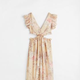 Dlouhé světle béžové šaty s výstřihem do V, průstřihy a volány. H&M, 1299 Kč