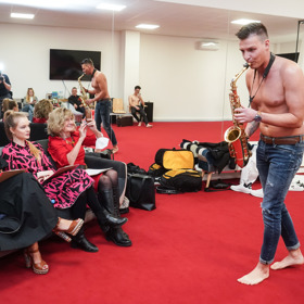 Letos ji na prvním castingu zaujal kromě striptéra talentovaný muž se saxofonem.