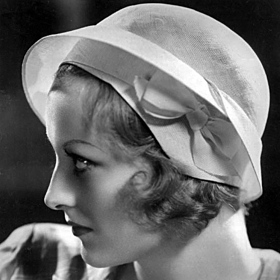 "Žena by měla mít dvě věci: talent a svého kadeřníka."