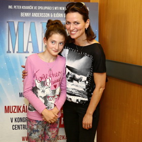 Nela Brousková působila v dětství ve společnosti spíše stydlivým dojmem.