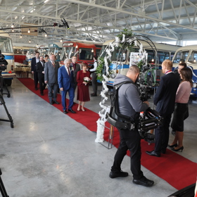 Svatba Věrky a Luboše se natáčela v Muzeu velkých volantů v Loučni.