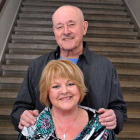 Slavné sourozence od sebe dělí pět let. Petr ke své mladší sestře chová celoživotně respekt a lásku.