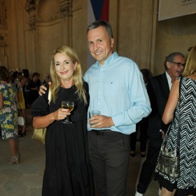 Manžel Petr se nerad objevuje v médiích, protože pracuje v jiném oboru.