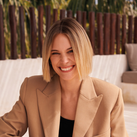 Ženy okolo pětatřiceti mají výhodu, že si mohou dovolit téměř jakýkoliv účes. 