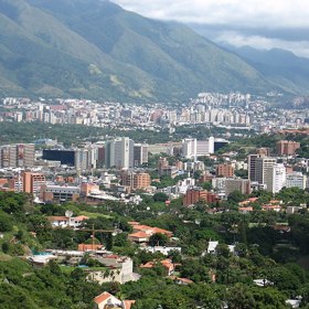 Největší problém v Caracasu představuje obchod s drogami, vraždy a opět únosy.