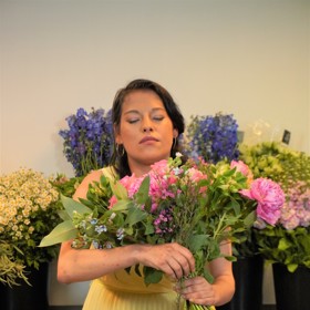 Romana Lískovcová byla jedinou nevidomou floristkou v České republice.