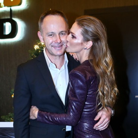 Tvrdí, že by to měla být samozřejmost u každé ženy, která touží po úspěchu a sebevědomí. Na fotografii Andrea Verešová s manželem Danielem Volopichem.