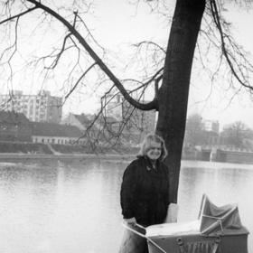 Kočárky měly maminky v osmdesátkách všechny víceméně stejné, byly prostornější než ty dnešní.