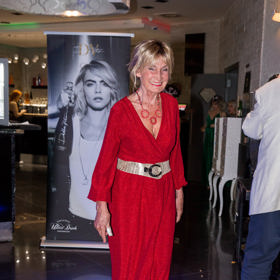 Glosátorka politických témat nedávno oslavila sedmdesátku, kterou by jí nikdo netipoval. Webu Lifee.cz prozradila, že za to také vděčí zdravé stravě - miluje například jogurty a rýži.