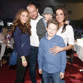 Lucie má z prvního vztahu dva syny, třináctiletého Richarda a patnáctiletého Roberta, manžel Jiří Šlégr má už dvaadvacetiletou dceru Jessicu. Před dvěma lety se jim k desetiletému výročí vztahu narodil syn Ron.