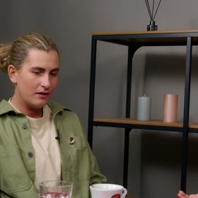 Johana Špačková pochází z městečka Frenštát a jak sama říká, místní dosud nebyli na lesbické vztahy zvyklí.