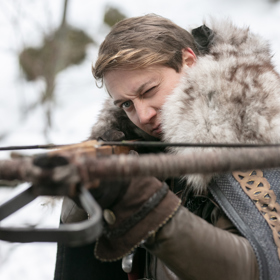 Princ Zach je drzý, nevycválaný mladík. Ale protože jsme v pohádce, jakmile najde pravou lásku, změní se.