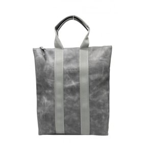 Kožený batoh s látkovou kurtou ve vintage provedení. FACEBAG, 5490 Kč