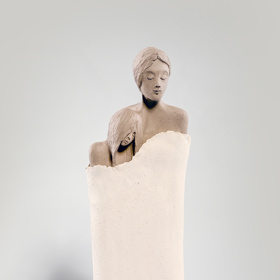 Díky své švagrové se Radka Coufalová v Brně rozhodla sehnat pec a začít své sošky i prodávat.