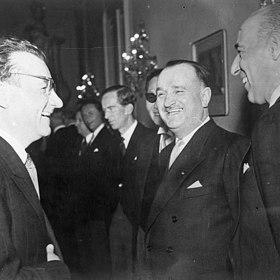 "Kdo nejde s námi, jde proti nám."