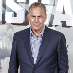 Kevin Costner má dětí sedm. Lily (35), Annie (38), Joea (34), Liama (26), Hayese (13), Grace (11) a Caydena (14).