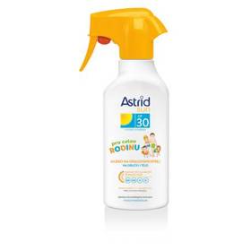 Rodinné mléko na opalování ve spreji SPF30. Astrid, 220 Kč