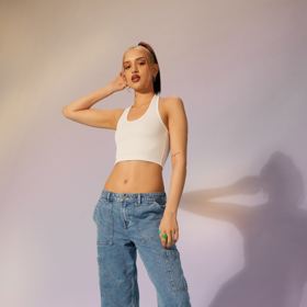 Straight Low Cargo Jeans. H&M, 399 Kč