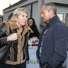 Jan Mühlfeit koučuje olympijské vítěze a spolupracoval i s běžkyní na lyžích Kateřinou Neumannovou. Také je autorem knih o seberozvoji.