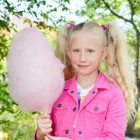 Vanesska je mladší kopií své krásné maminky. Ona, stejně jako její sestra Deniska, přišla na svět císařským řezem.