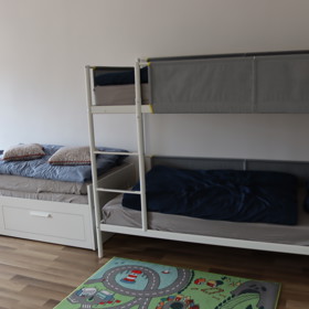 Ženy v něm mohou i s dětmi najít útočiště až po dobu sedmi dní.